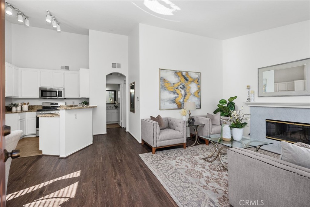 19431 14H Rue De Valore