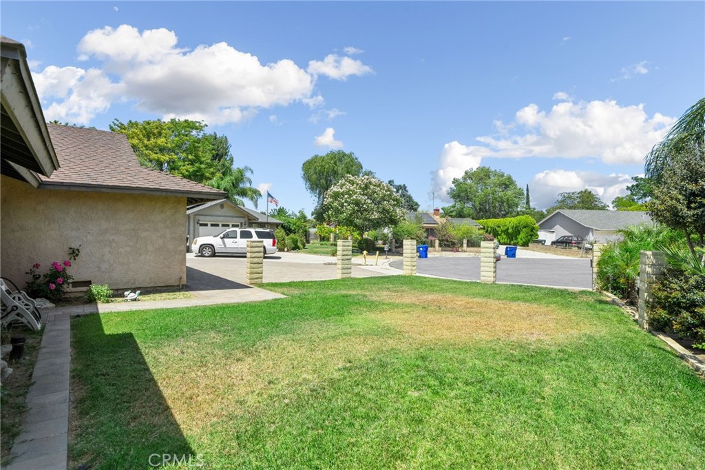 4921 Rock Court