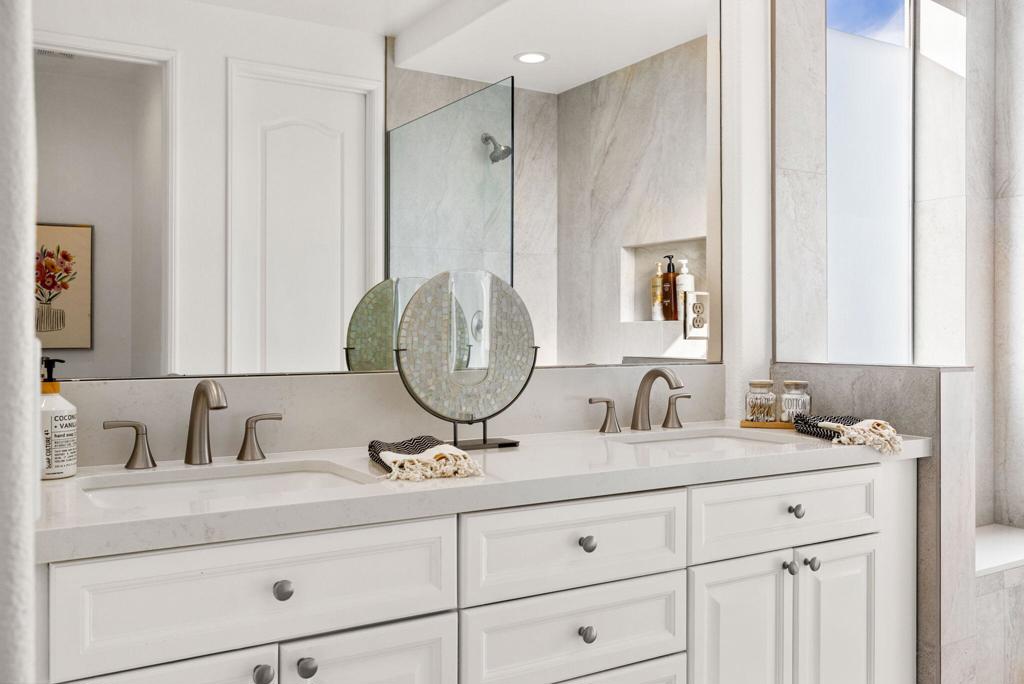 Anastacia - Residential