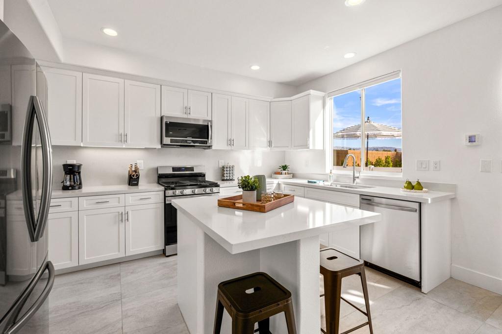 Anastacia - Residential