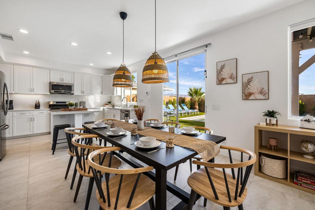 Anastacia - Residential