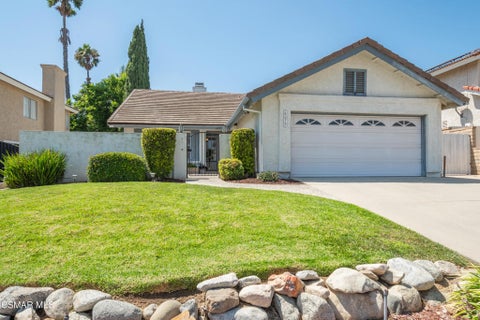 Photo of 6075 Fremont Circle, Camarillo, CA 93012 (MLS # 226004283)