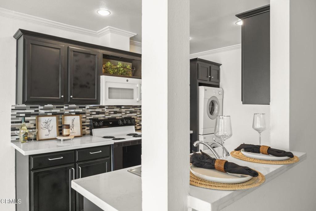 Village Green-725 - Residential