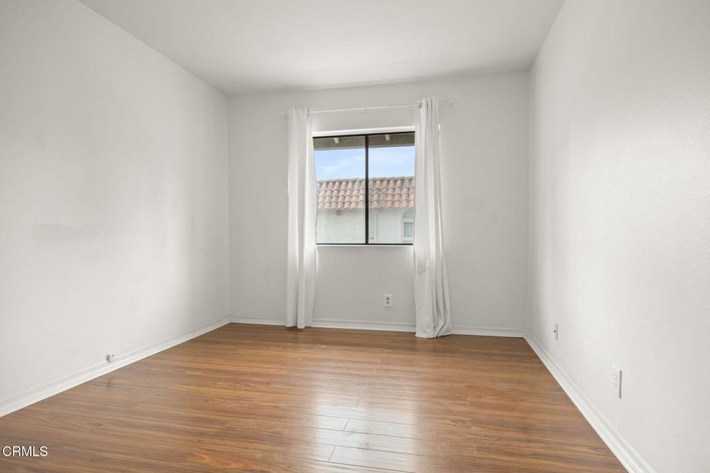 Village Green-725 - Residential