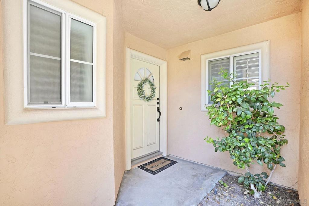 731 Edgewater B