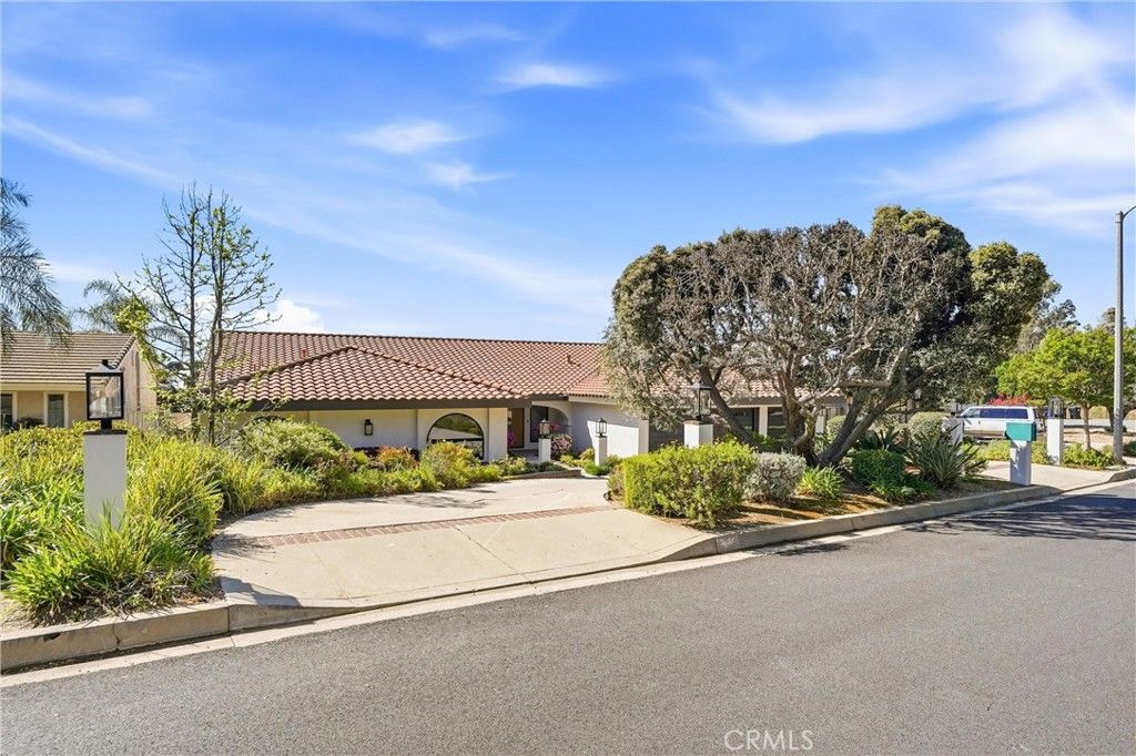 Photo of 2532 E Vista Drive, Upland, CA 91784 (MLS # PW26064292)