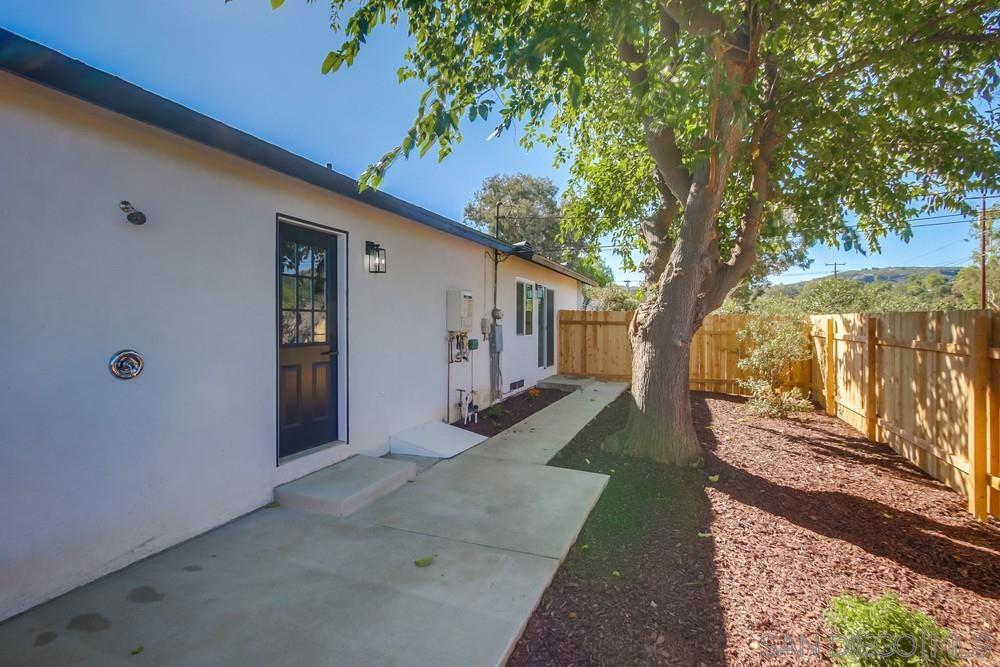Ramona - Residential