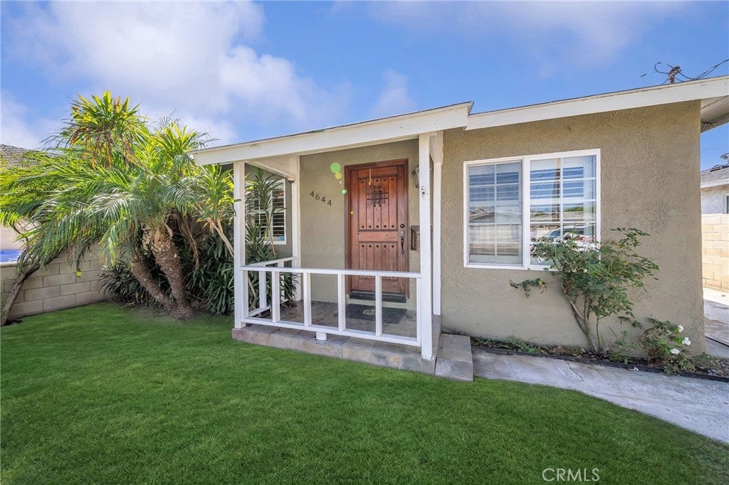 4644 W 154th