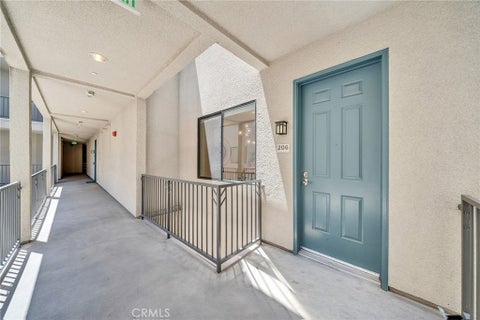 Photo of 230 S Jackson ST #206, Glendale, CA 91205 (MLS # CV26113970)