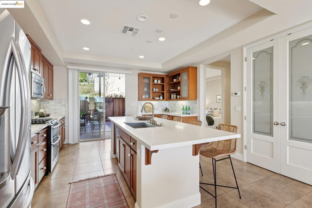 OAKLAND HILLS - Residential