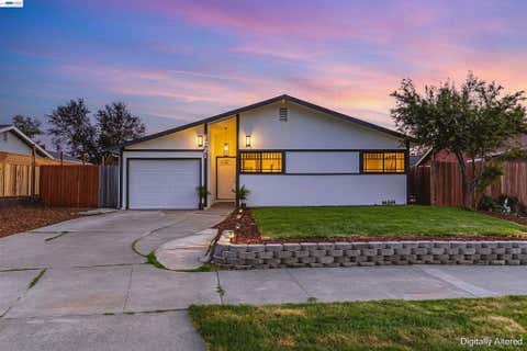 Photo of 1821 Mini Dr DR, Vallejo, CA 94589 (MLS # 41143420)