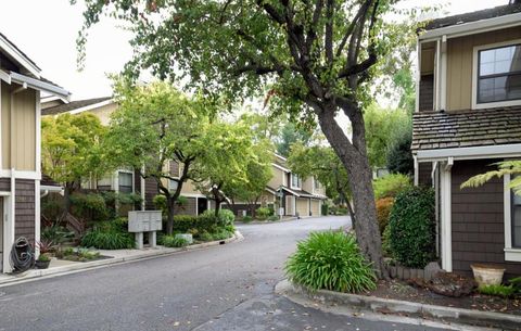 Photo of 584 Valeri Ruth Court, Santa Clara, CA 95050 (MLS # ML82045708)