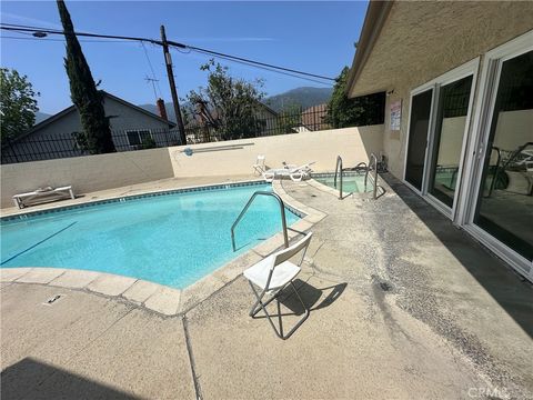 Photo of 3010 Montrose Ave, Glendale, CA 91214 (MLS # PF26106670)