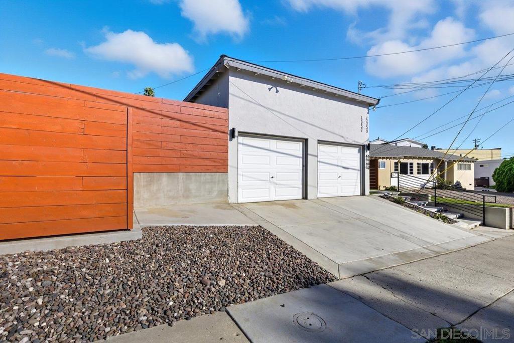 Clairemont - Residential Income