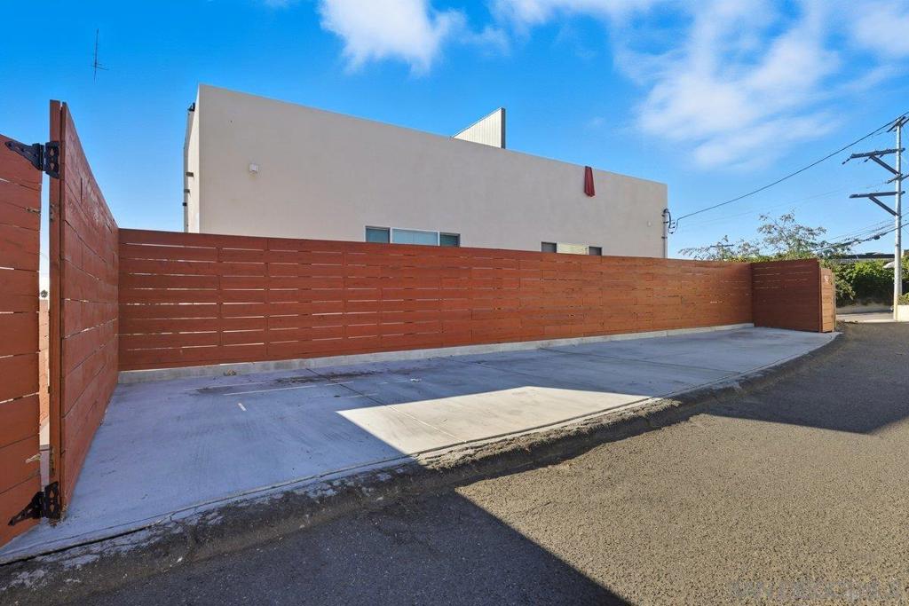 Clairemont - Residential Income
