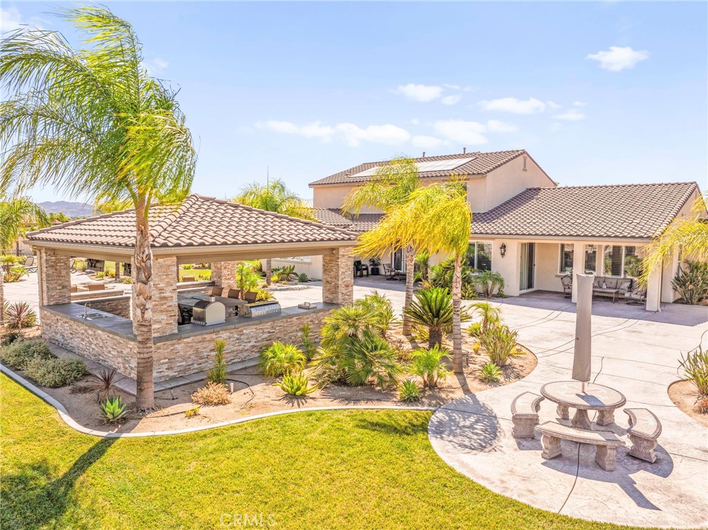 Riverside, California, 92504, United States, 6 Bedrooms Bedrooms, ,4 BathroomsBathrooms,Residential,Active,2028544