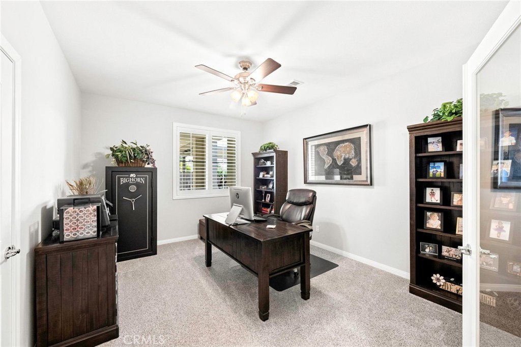 Riverside, California, 92504, United States, 6 Bedrooms Bedrooms, ,4 BathroomsBathrooms,Residential,Active,2028544