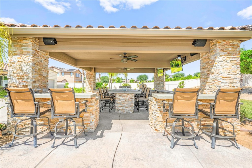 Riverside, California, 92504, United States, 6 Bedrooms Bedrooms, ,4 BathroomsBathrooms,Residential,Active,2028544