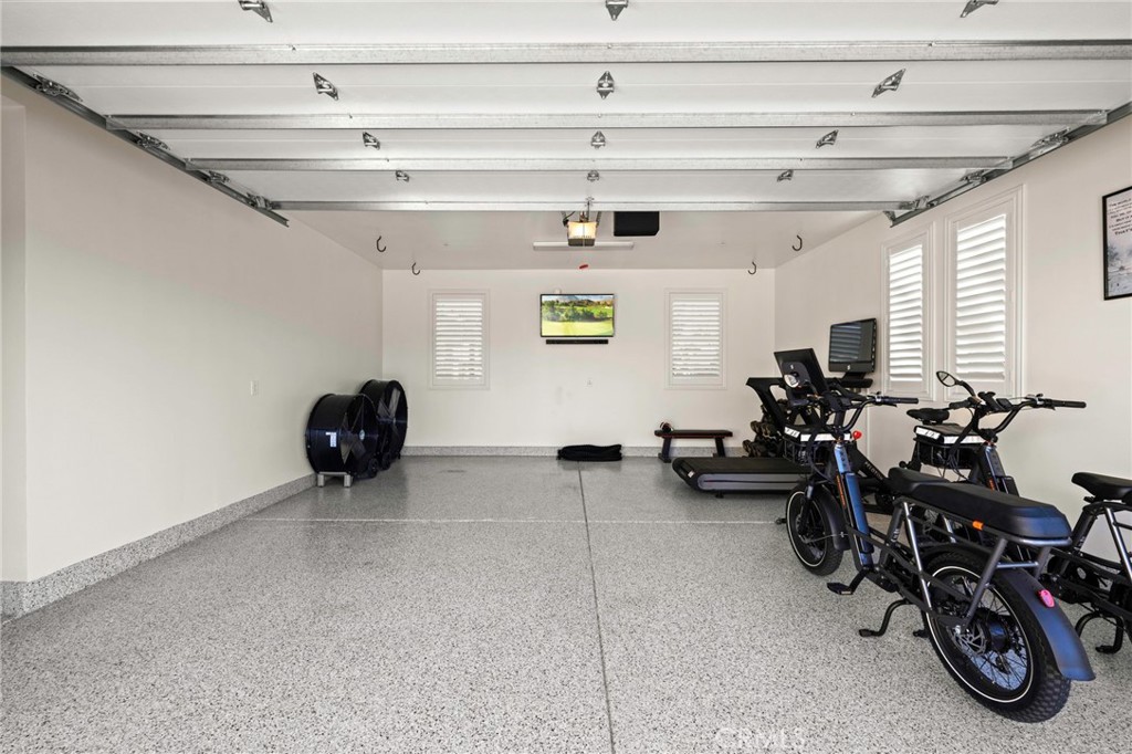 Riverside, California, 92504, United States, 6 Bedrooms Bedrooms, ,4 BathroomsBathrooms,Residential,Active,2028544