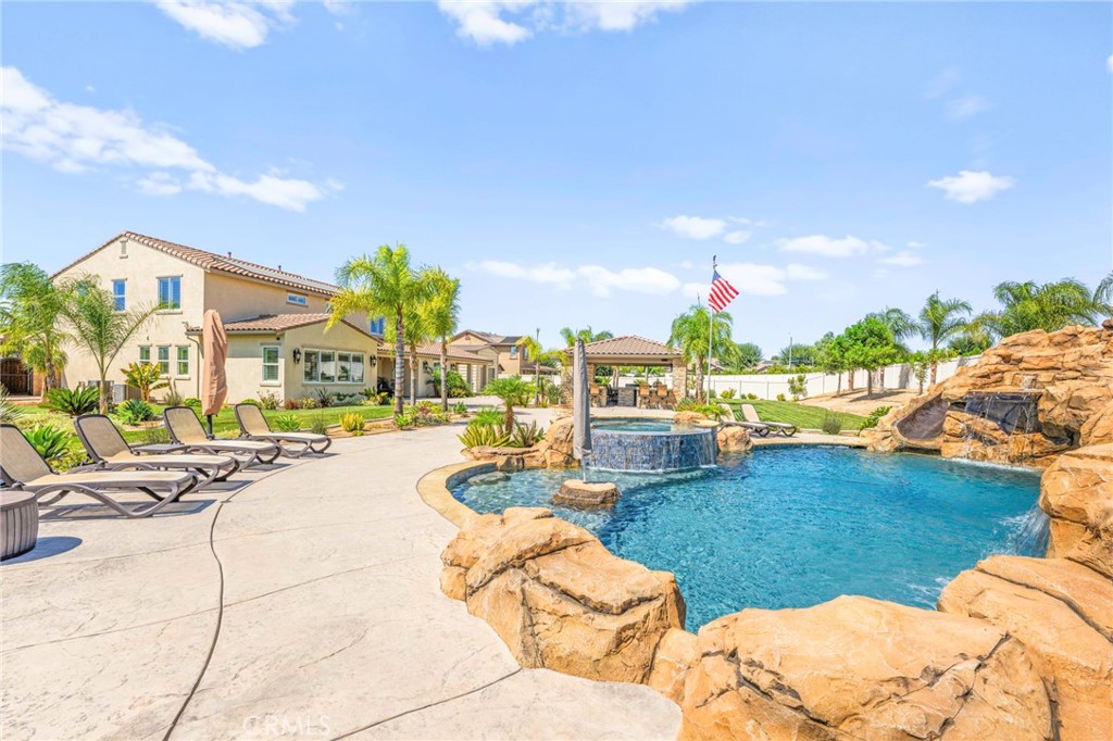 Riverside, California, 92504, United States, 6 Bedrooms Bedrooms, ,4 BathroomsBathrooms,Residential,Active,2028544