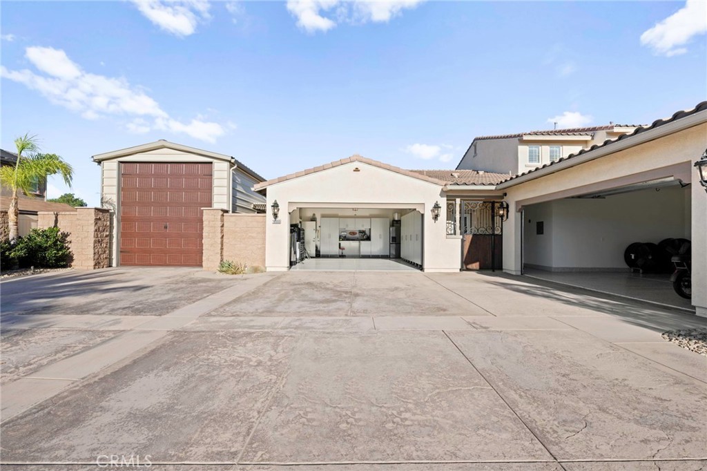 Riverside, California, 92504, United States, 6 Bedrooms Bedrooms, ,4 BathroomsBathrooms,Residential,Active,2028544