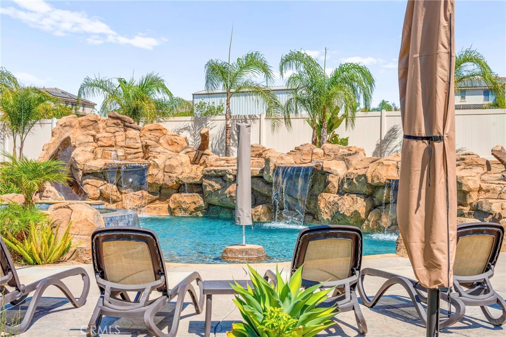 Riverside, California, 92504, United States, 6 Bedrooms Bedrooms, ,4 BathroomsBathrooms,Residential,Active,2028544