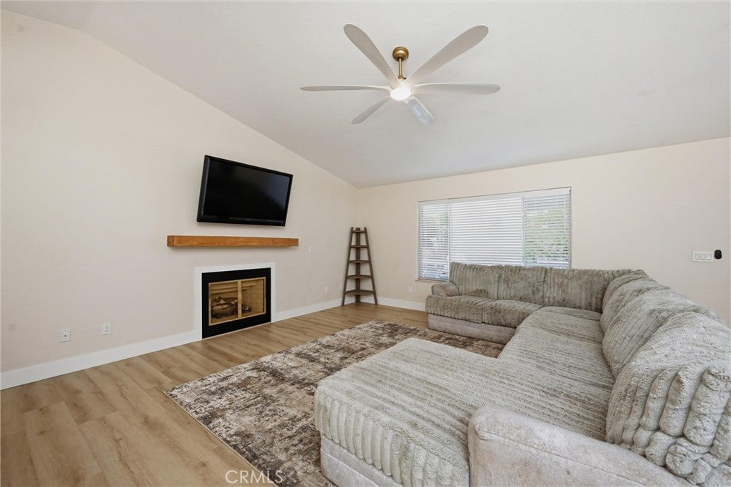 16906 Greenridge