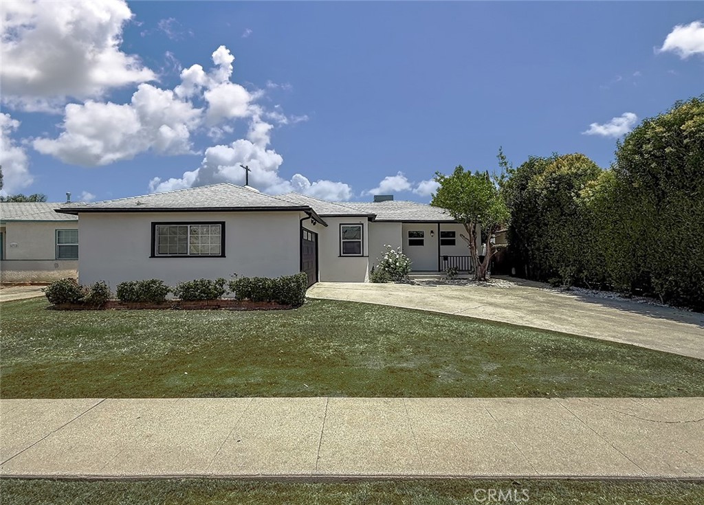 Attention All Reseda Tarzana Buyers & Agents! Wait Till You See This Fantastic Upgraded Home In An Excellent Neighborhood! Custom Features! Crown Moldings! Beautiful Hardwood Floors! Recessed Lighting! Ceiling Fans! New Roof In 2020! New A/C In 2022 With All New Vents & Lines! Garage is Tiled Floored & Drywalled Could Be An Extra Room Or Office! This Home & Location Sells Itself! Outstanding Open Floor Plan! Lovely Living Room With Fireplace! Fabulous Family Room! Gorgeous Granite Cook’s Kitchen With Stainless Steel Appliances & Lots Of Storage! Entertainer’s Sized Backyard With Covered Patio! Excellent Location! Close To Everything! If You Are Only Seeing One Sensational Home In The Price Range, Make Sure 6706 Melvin Ave Is It! Must See! Do Not Miss! Reseda Tarzana Living At Its Best!