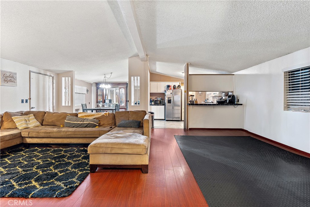 1051 Site 251