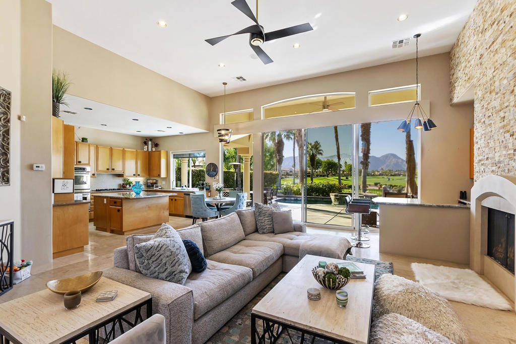Rancho La Quinta CC - Residential Lease