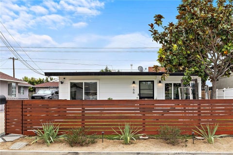 Photo of 166 Avenida Santa Margarita, San Clemente, CA 92672 (MLS # OC26211164)