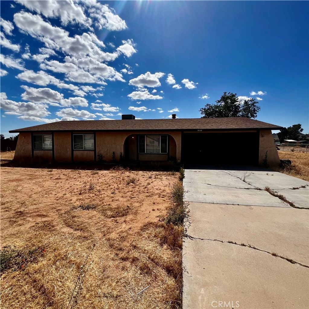 Photo of 15590 Erie Road, Apple Valley, CA 92307 (MLS # HD26117208)