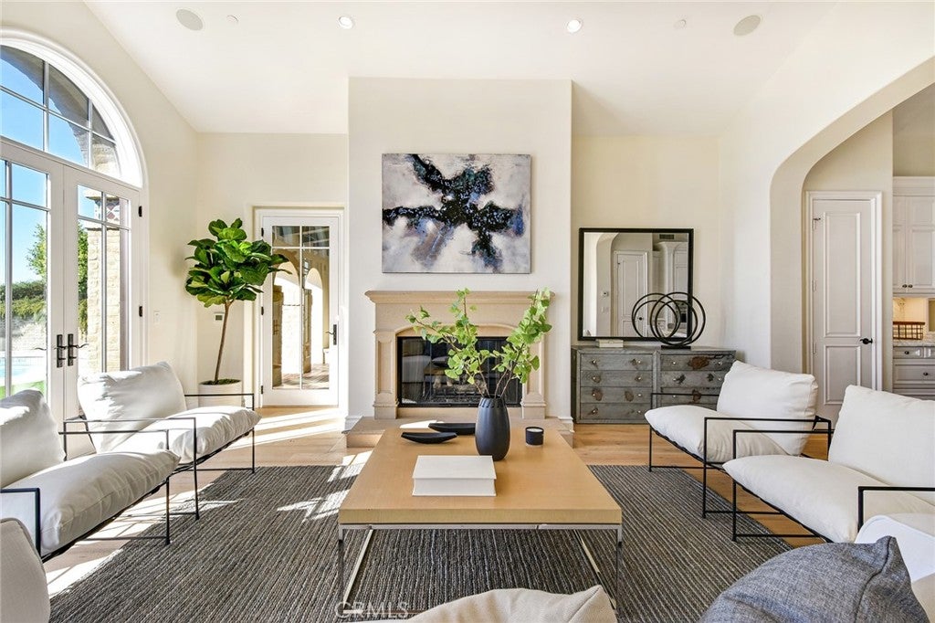 64 Archipelago Drive