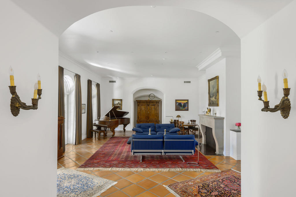 Vista Santa Rosa - Residential