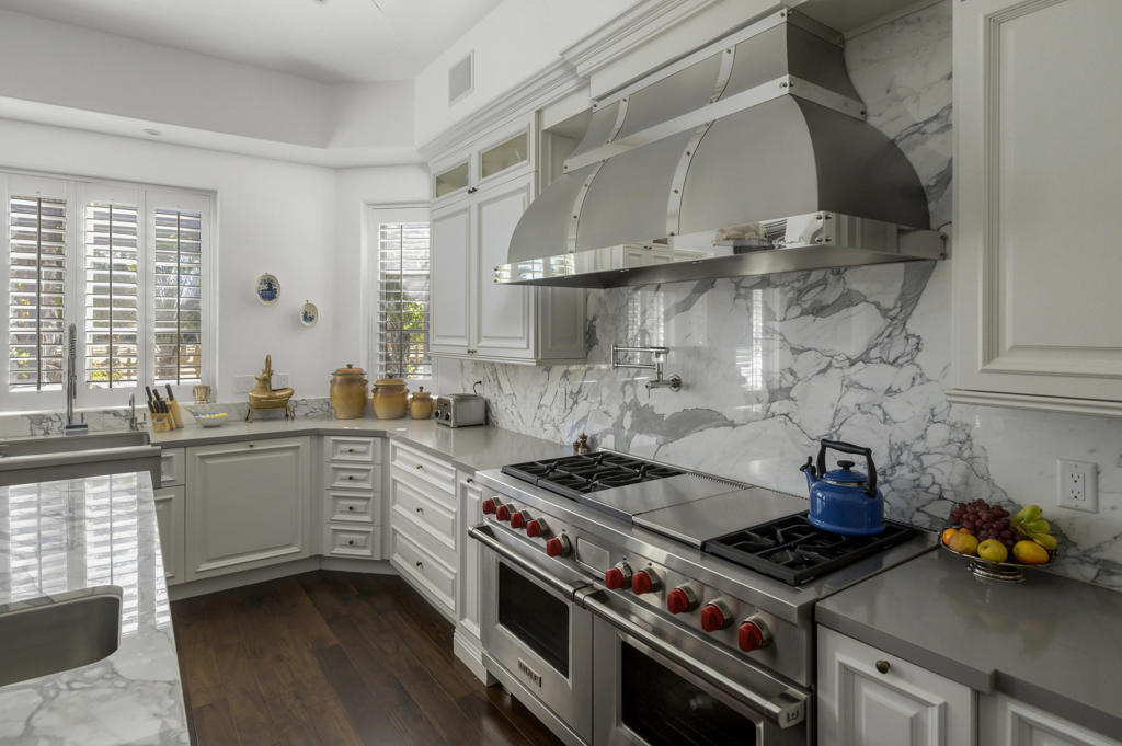 Vista Santa Rosa - Residential