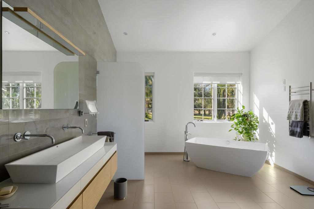 Vista Santa Rosa - Residential