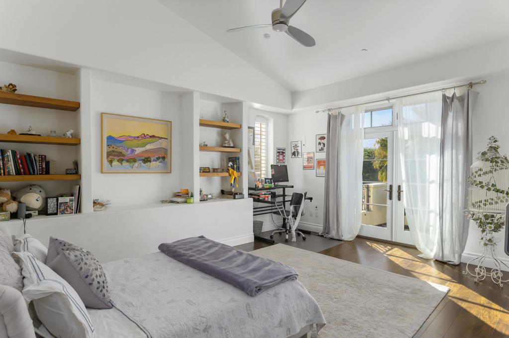 Vista Santa Rosa - Residential