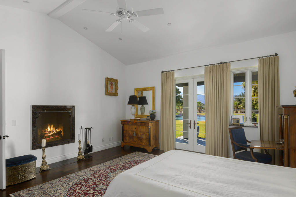 Vista Santa Rosa - Residential