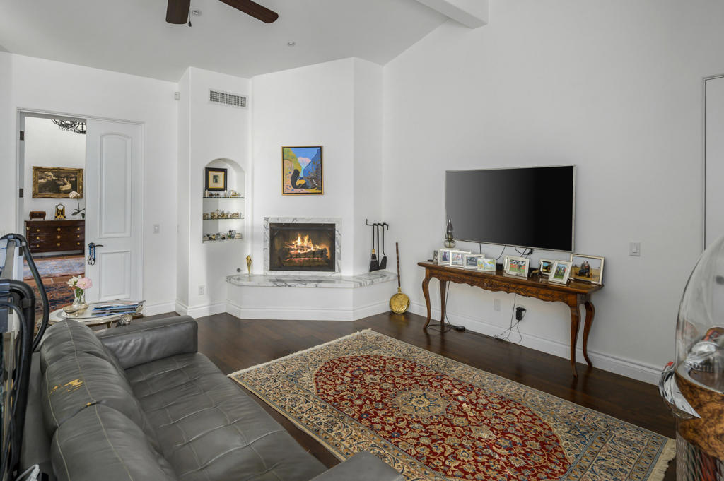 Vista Santa Rosa - Residential