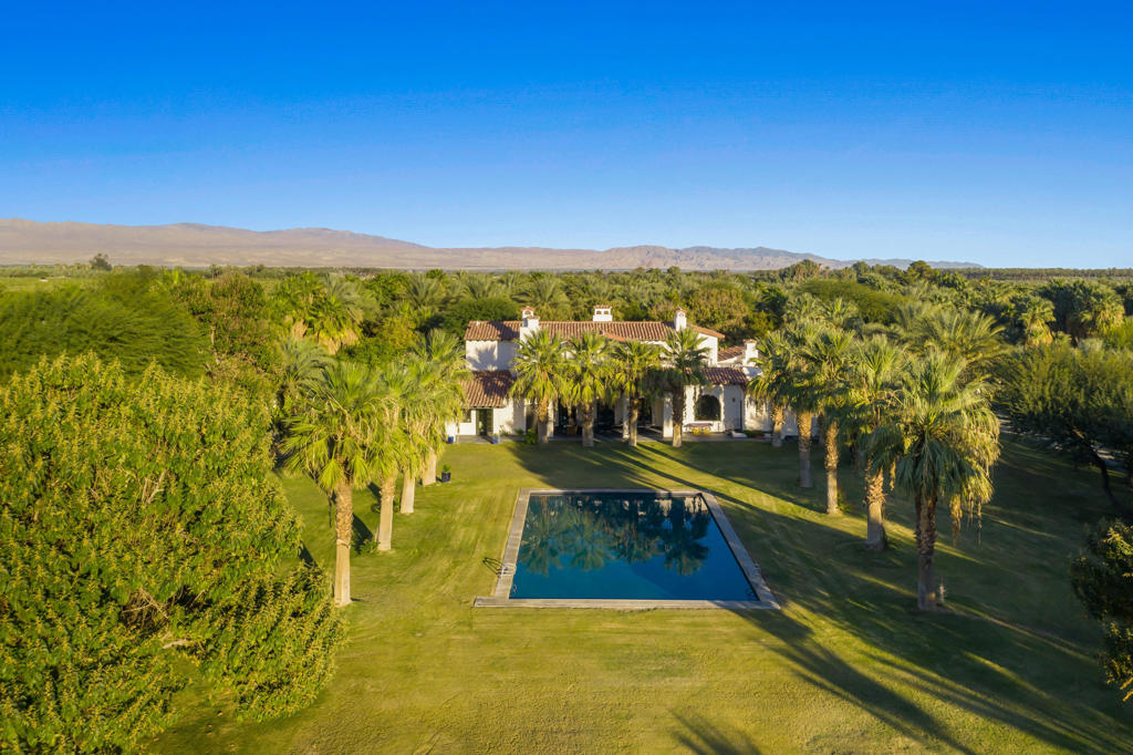 Vista Santa Rosa - Residential