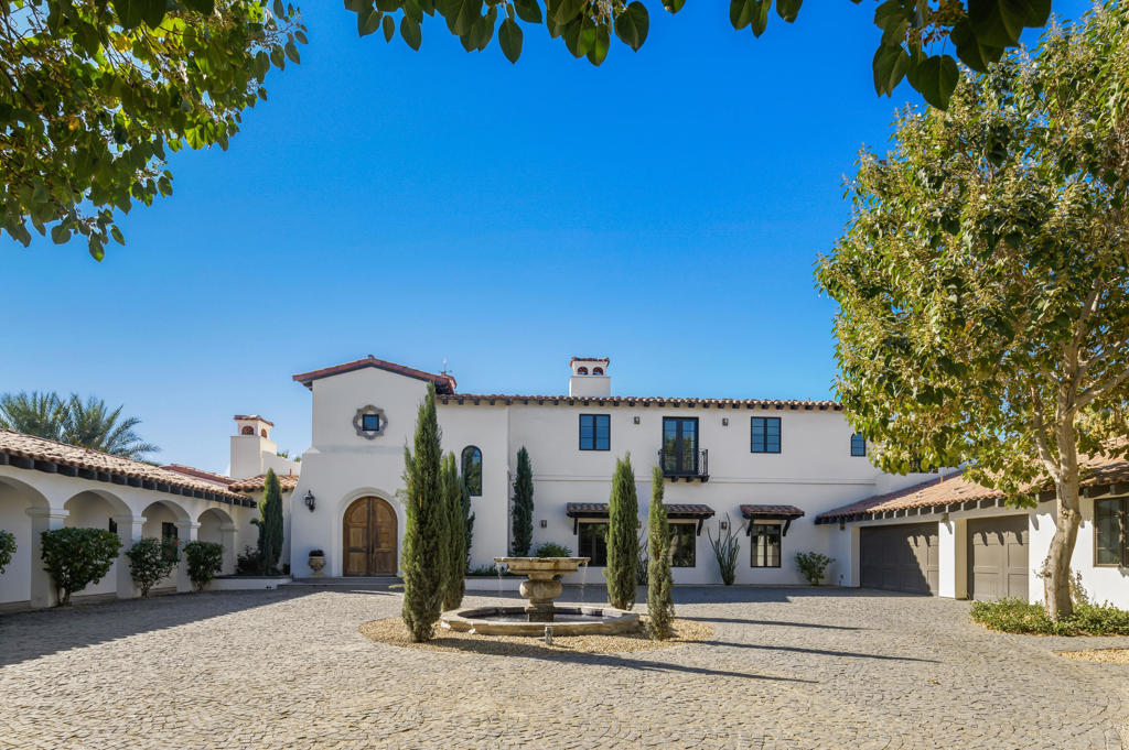 Vista Santa Rosa - Residential