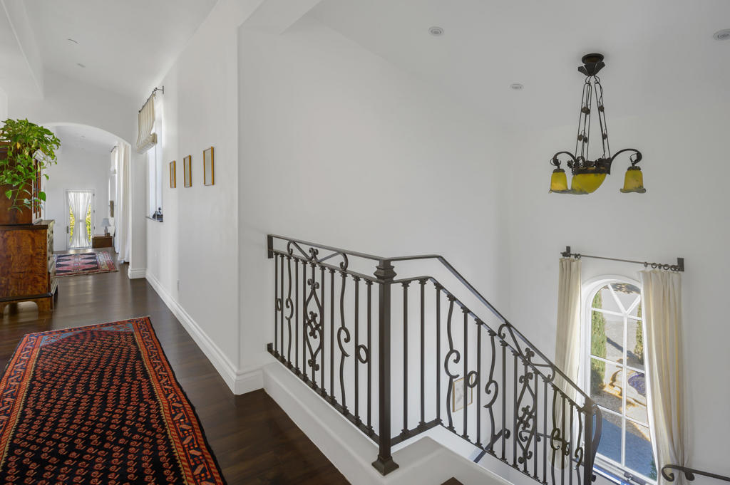 Vista Santa Rosa - Residential