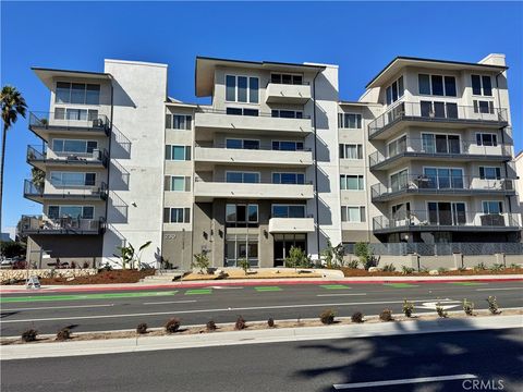 Tiny photo for 230 S Catalina Avenue #107, Redondo Beach, CA 90277 (MLS # PV25243280)