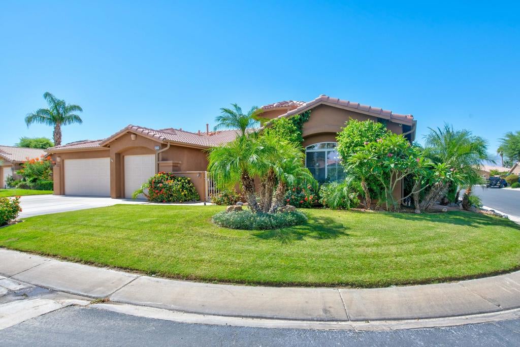 81129 La Reina Circle