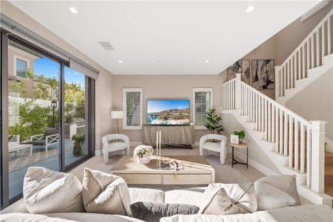 126 Bellini Irvine CA 92602