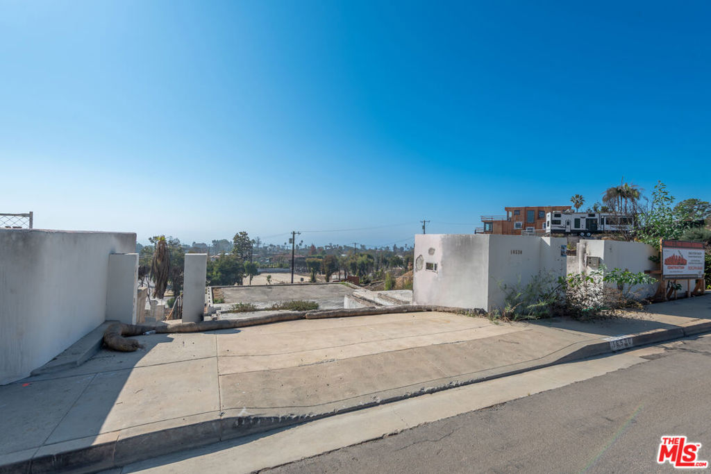 16530 Chattanooga Place