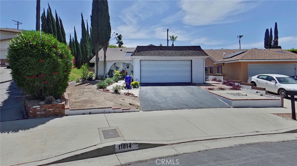 11014 Tinker Ave AVE, Tujunga CA 91042