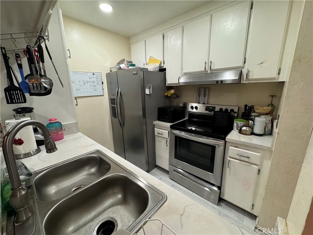 550 W Regent 342