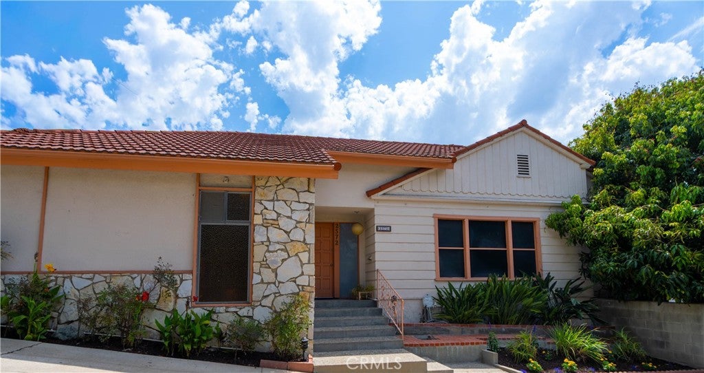 Photo of 2572 Silver Ridge AVE, Los Angeles, CA 90039 (MLS # OC26197663)