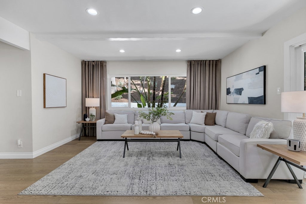 Photo of 4300 Pampas Road, Woodland Hills, CA 91364 (MLS # SR26213184)